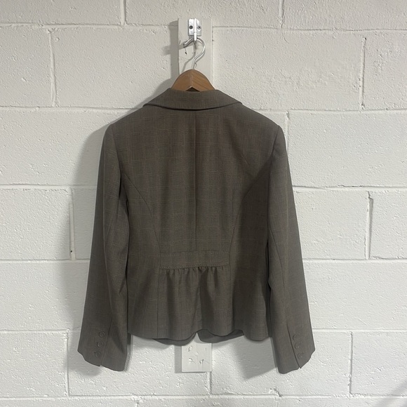 Lane Bryant Taupe Blazer Sz 16 - Picture 3 of 3